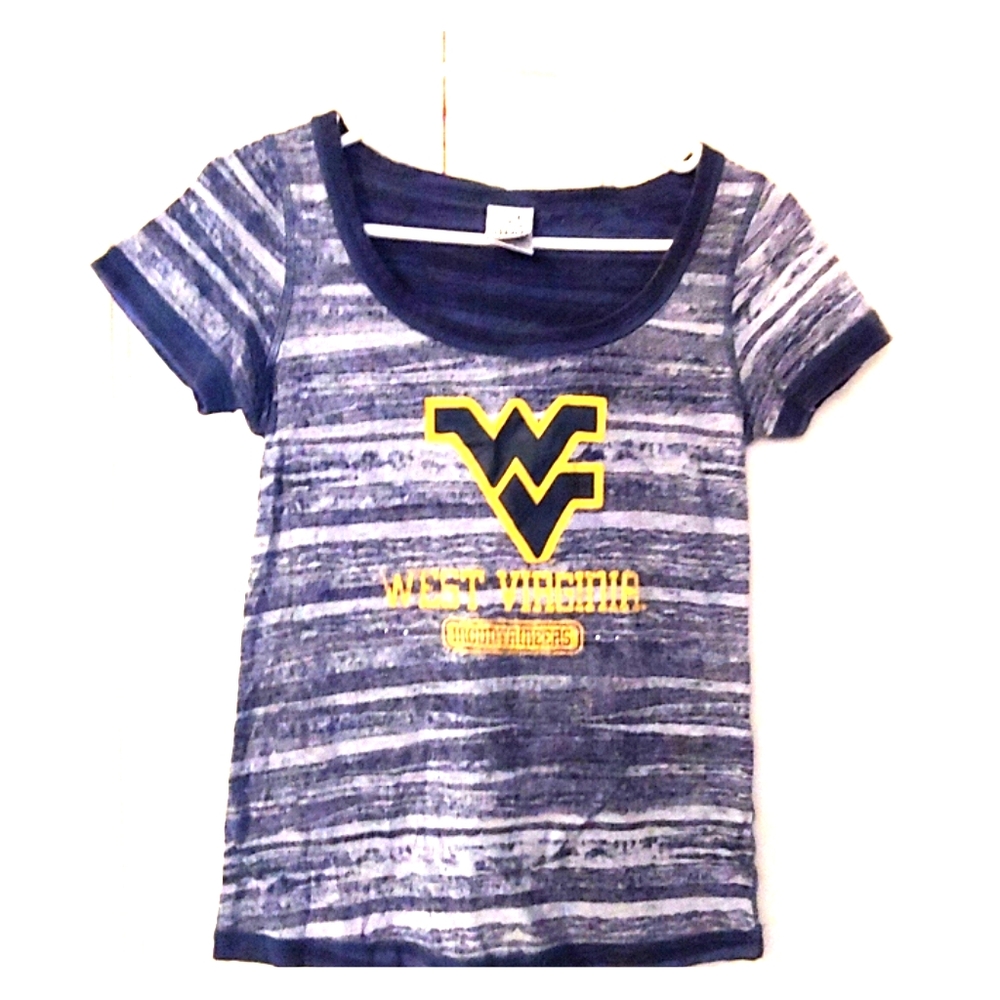 West Virginia Mountaineers t-shirt